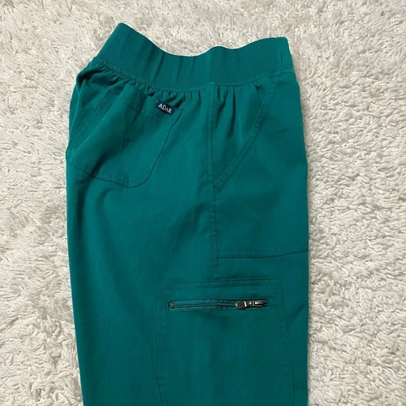 Adar scrub pants size XS - Picture 9 of 11